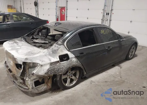 2015 BMW 328I xDrive z USA, uszkodzony, nr VIN WBA3B3G56FNR86086